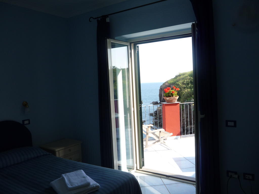 Hotel Villa Iulia Ventotene Room photo