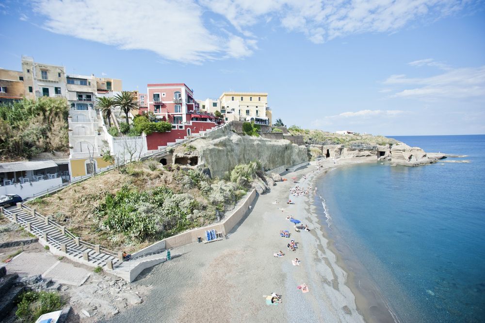 Hotel Villa Iulia Ventotene Exterior photo